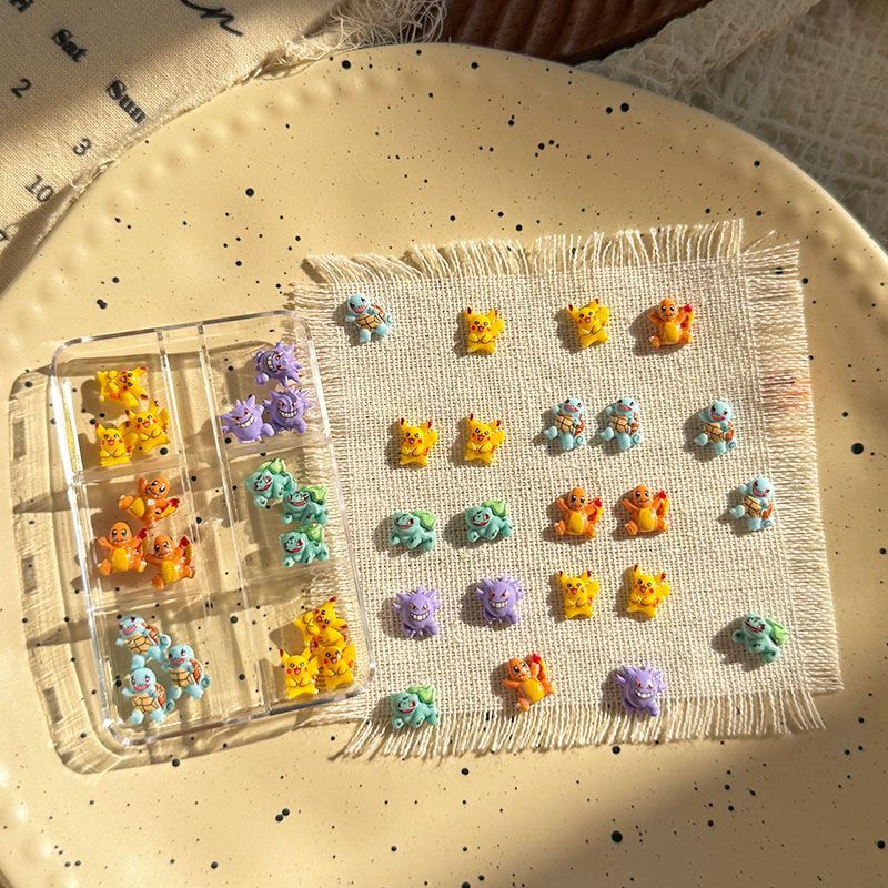 Resin Crafts - Pokemon tırnak süsleme aksesuarları, sevimli mini